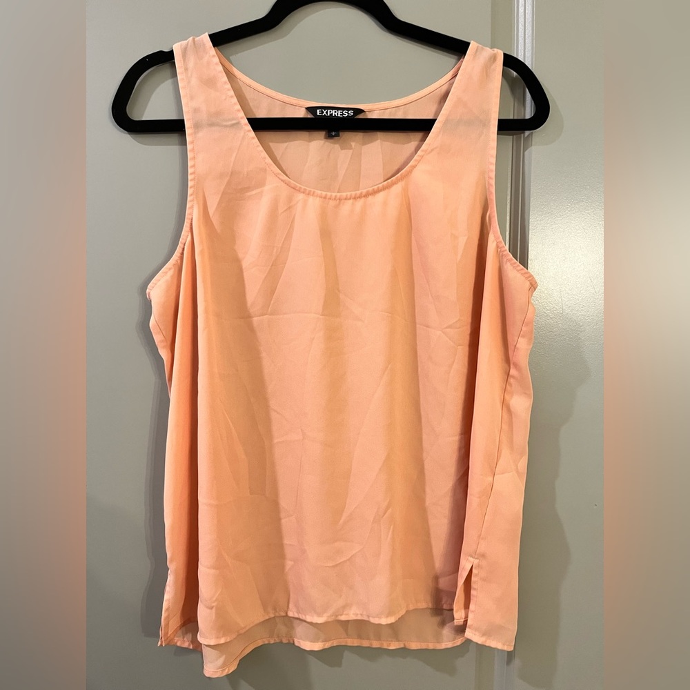 EXPRESS lightweight 🍑 peach 🍑 tank